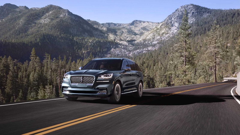 Illustration for article titled The 2020 Lincoln Aviator Has Sleek Lines and 450 HP